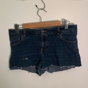 Levi’s low rise jean shorts